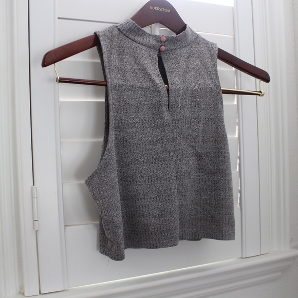 grey high neck crop top - Picture 2 of 2